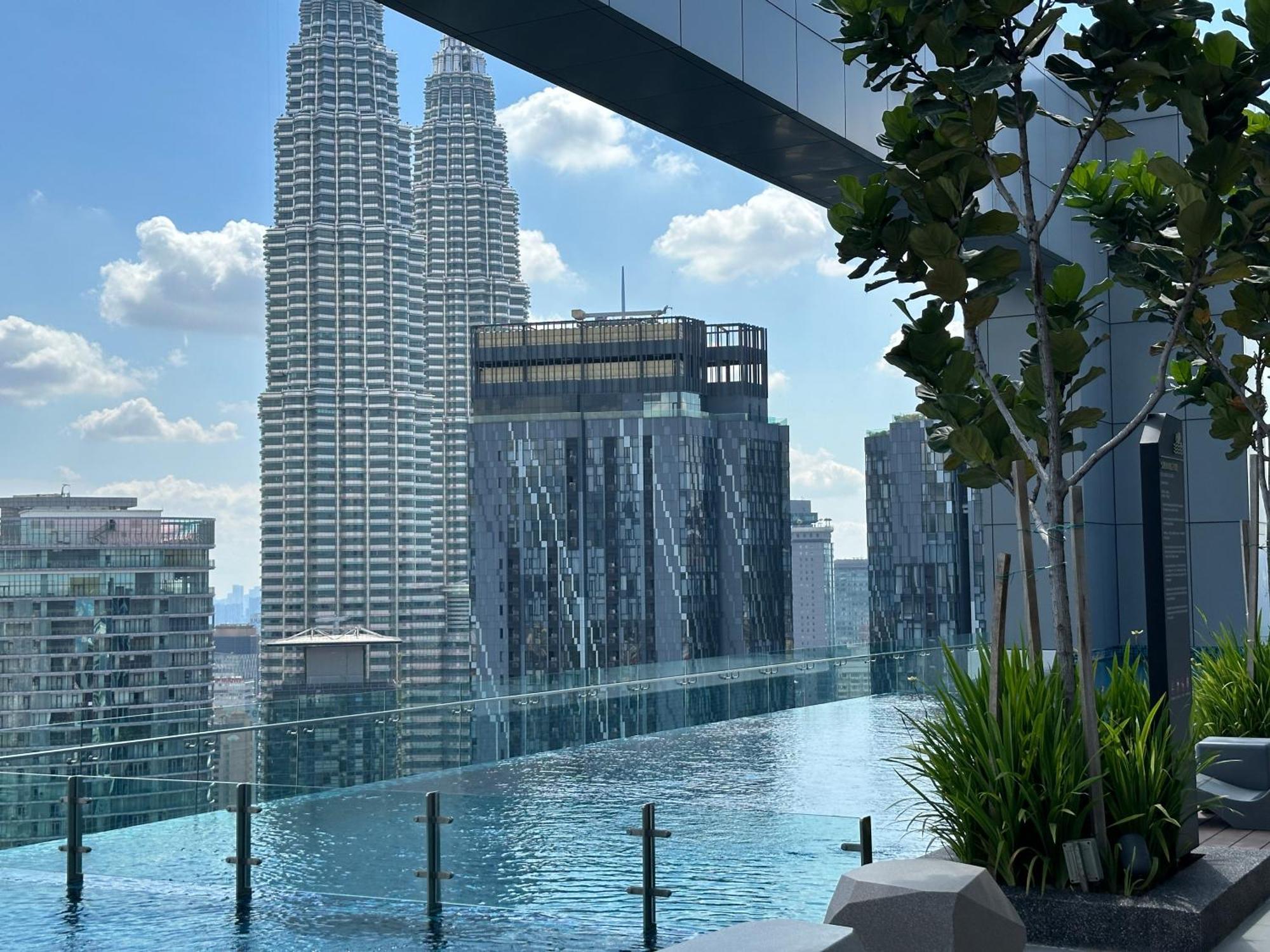 Royce Residences By Romeo Bnb Kuala Lumpur Exteriör bild
