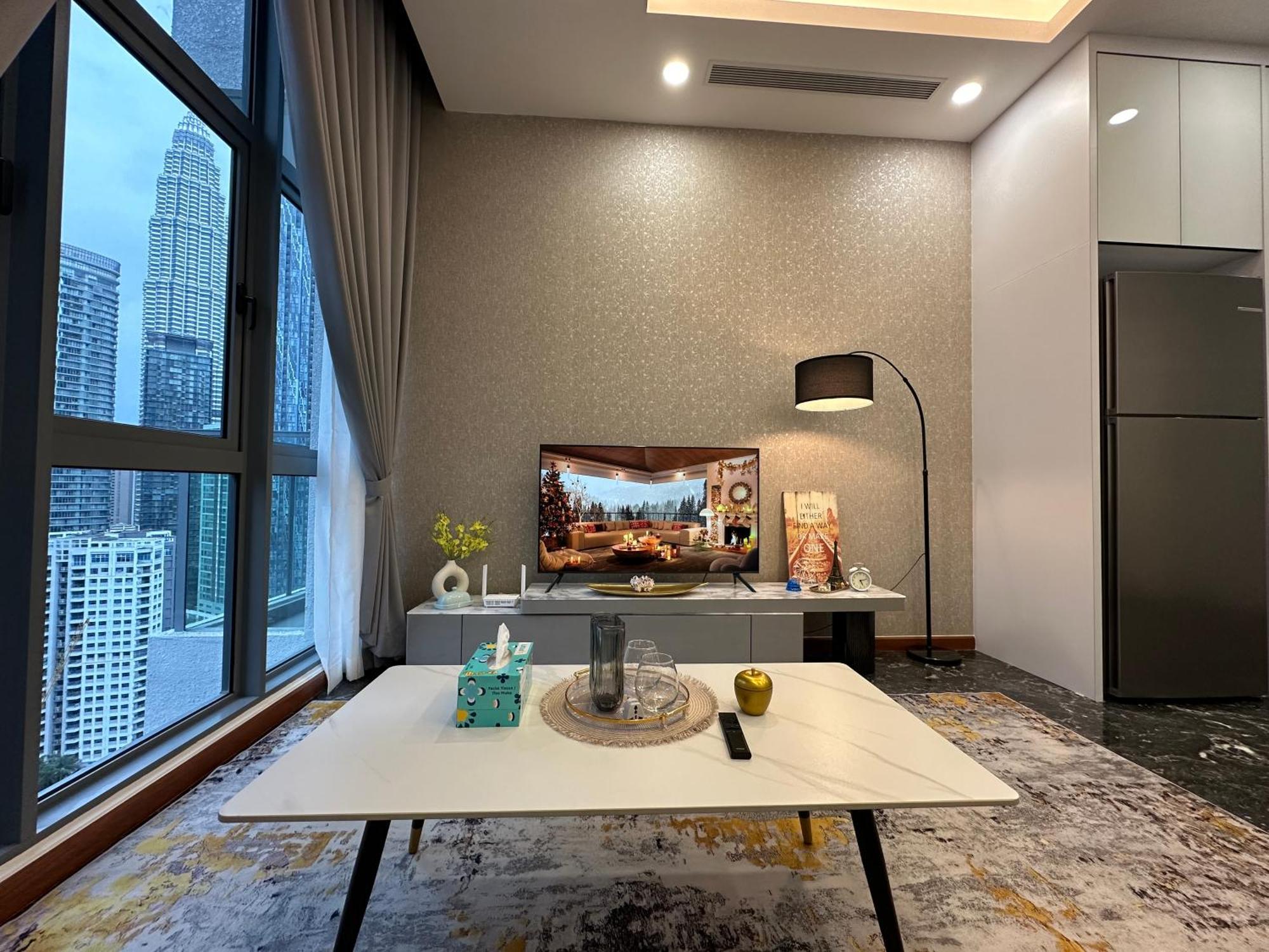 Royce Residences By Romeo Bnb Kuala Lumpur Exteriör bild
